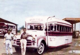 En sus principios, A.T.P. utilizo buses marca Fargo y G.M.C (1965)